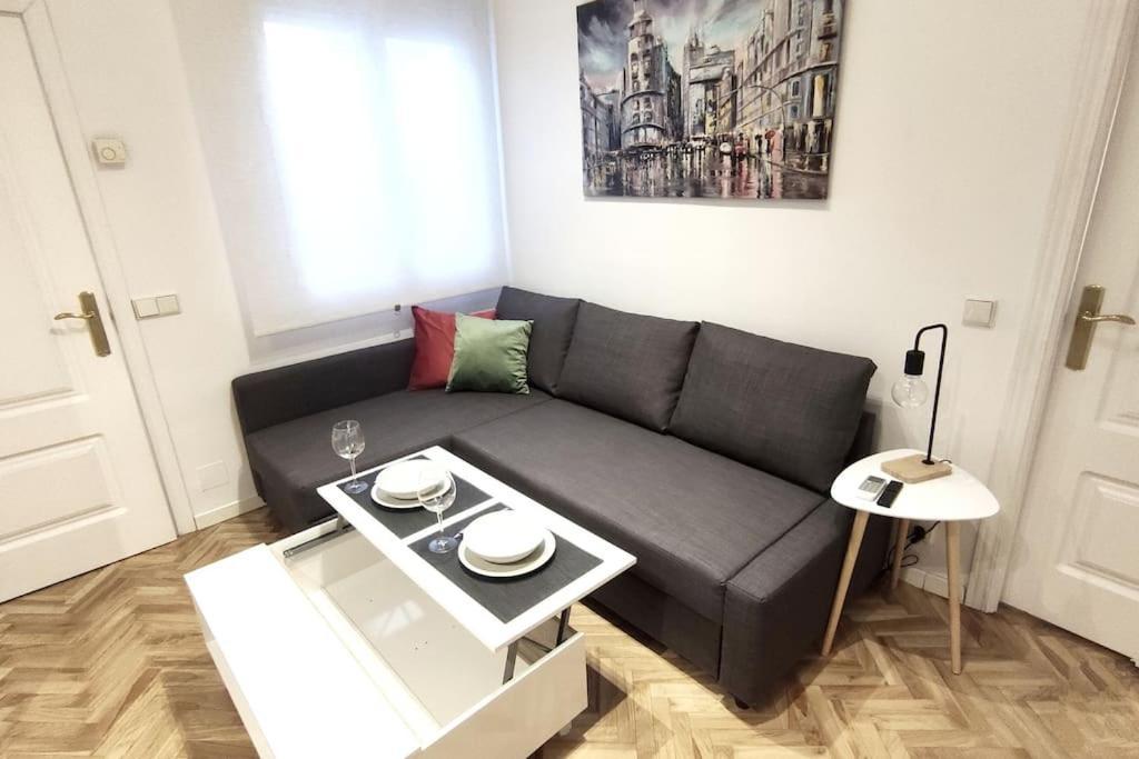 Lovely Apartment In Madrid Center Eksteriør billede